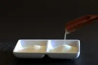 Sib tsoo nruab nrab yttium stidilized zirconium hlaws dai